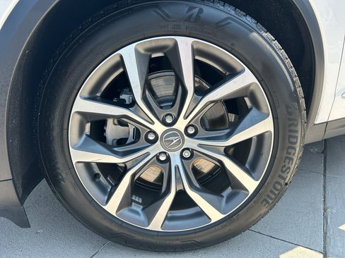 Certified 2024 Acura MDX FWD w/ Technology Package image 40