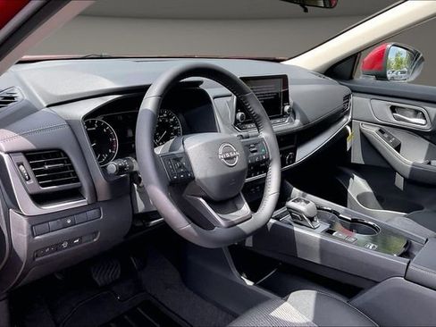 New 2026 Nissan Rogue SV FWD image 7