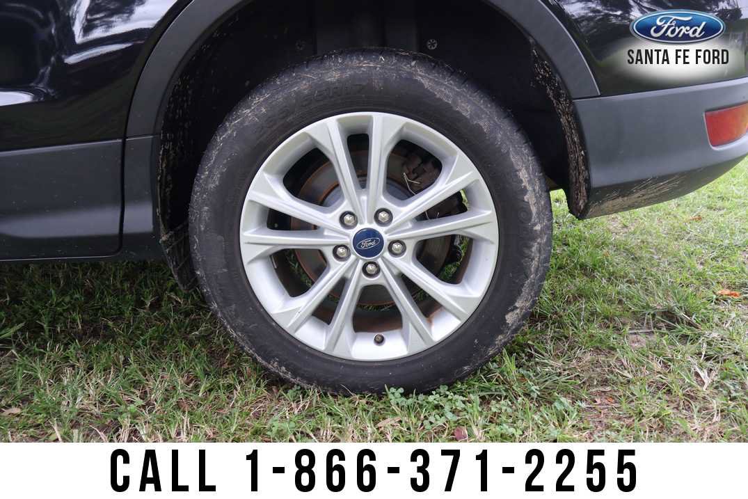 Used 2019 Ford Escape SEL AWD/4WD image 10