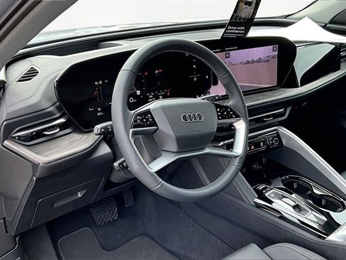 New 2025 Audi Q5 Premium Plus image 13