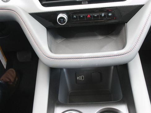 New 2026 Ford Explorer Active AWD/4WD image 32