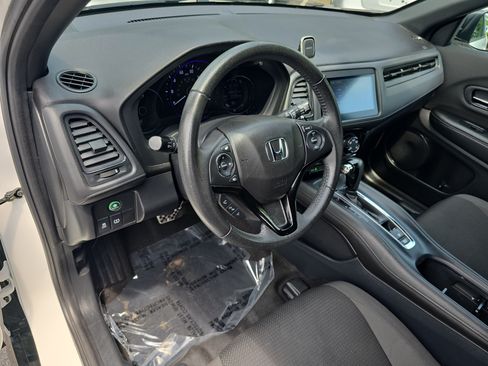 Used 2022 Honda HR-V Sport image 15