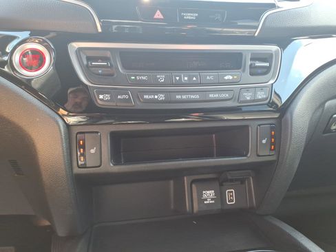 Used 2021 Honda Passport Touring image 11