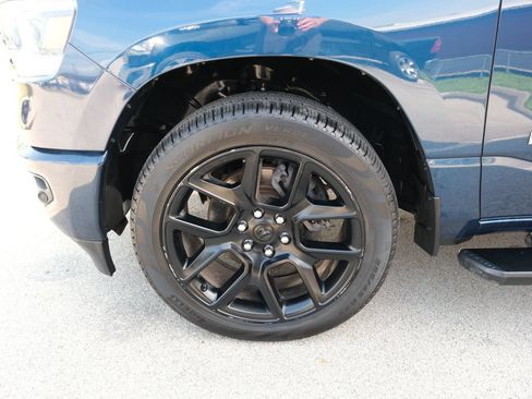 Used 2023 RAM 1500 Laramie AWD/4WD image 13