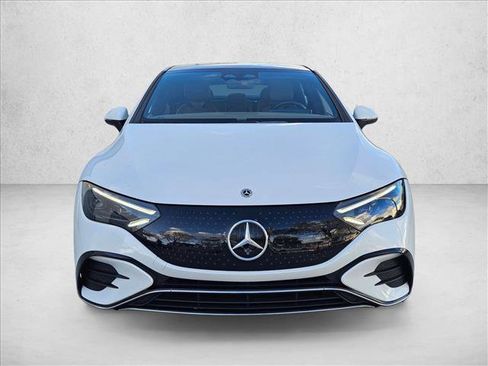 Used 2023 Mercedes-Benz EQE 350+ Sedan image 2