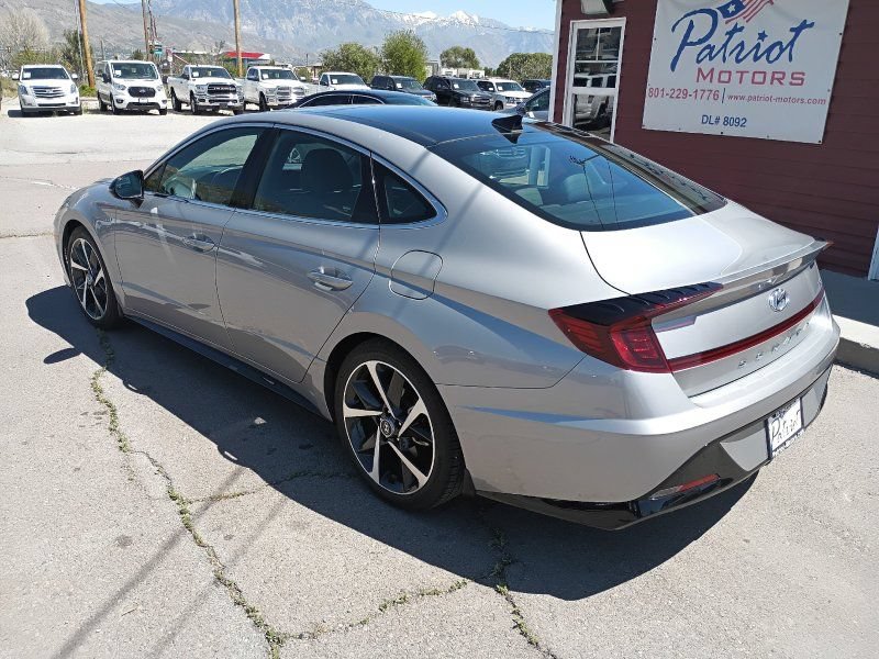 Used 2023 Hyundai Sonata SEL Plus FWD image 4