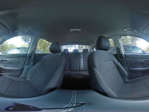 Used 2025 Nissan Sentra S FWD image 41