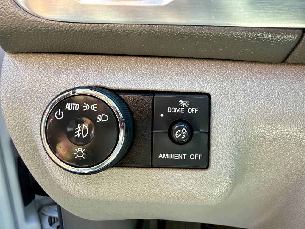 Used 2016 GMC Acadia SLT w/ Premium Edition FWD image 20