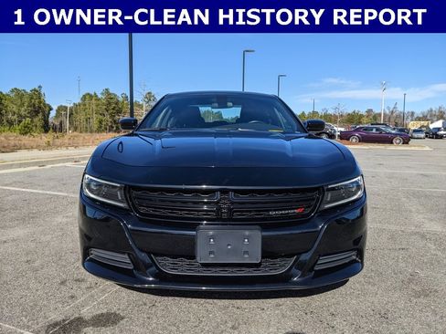 Used 2023 Dodge Charger SXT image 6