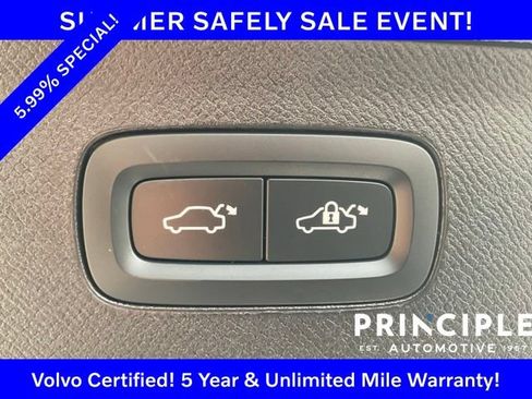Certified 2024 Volvo XC90 B6 Plus AWD/4WD image 29