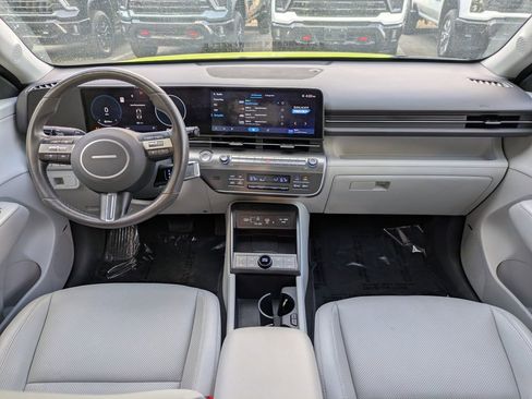 Used 2024 Hyundai Kona Limited image 16