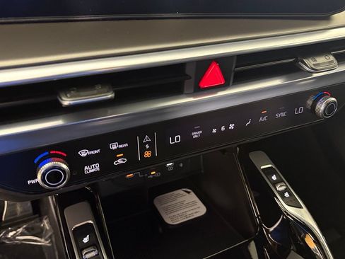 New 2026 Kia Sorento SX Prestige AWD/4WD image 26