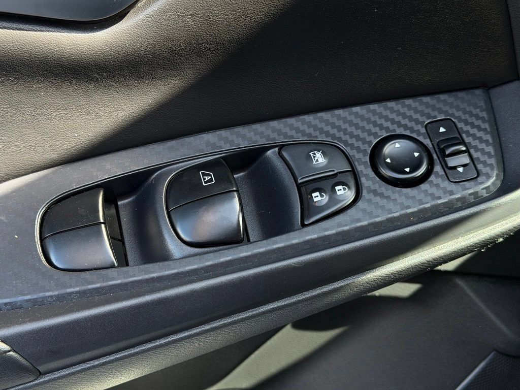 Used 2023 Nissan Sentra S FWD image 19
