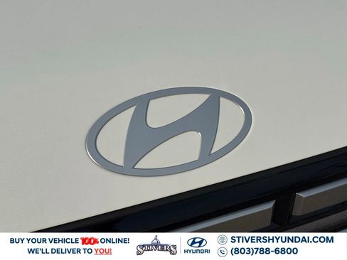 New 2026 Hyundai Santa Fe SE image 7