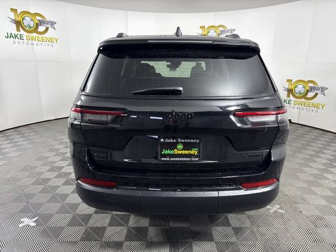 New 2025 Jeep Grand Cherokee Limited image 7