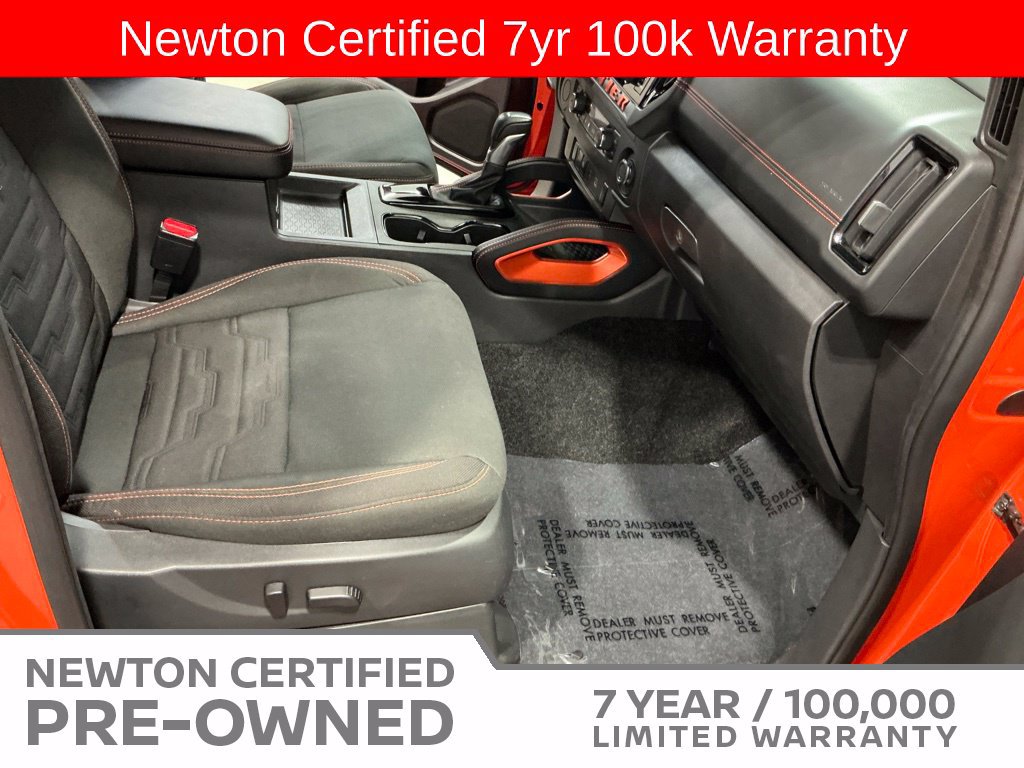 Used 2025 Nissan Frontier Pro-X RWD image 17