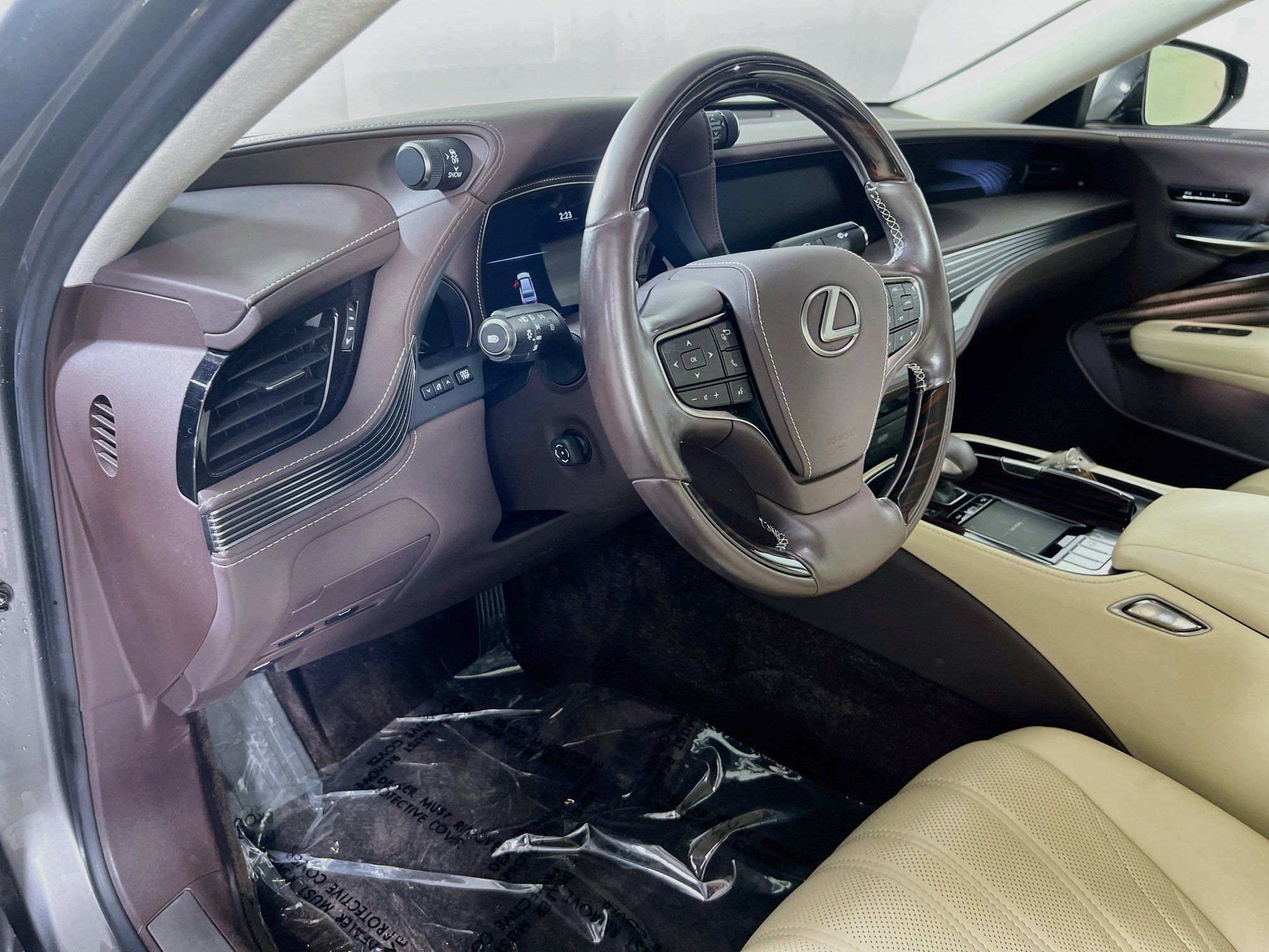 Used 2020 Lexus LS 500 AWD w/ Interior Upgrade Package image 9