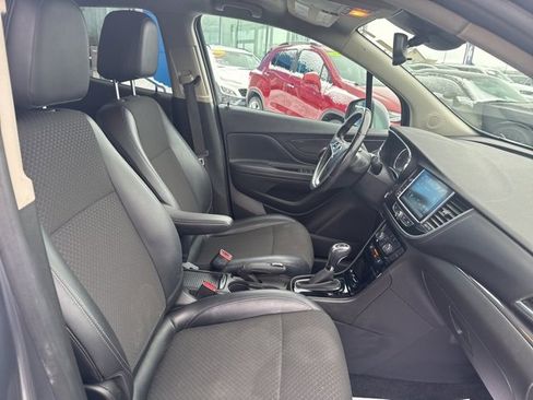 Used 2019 Buick Encore Preferred image 10