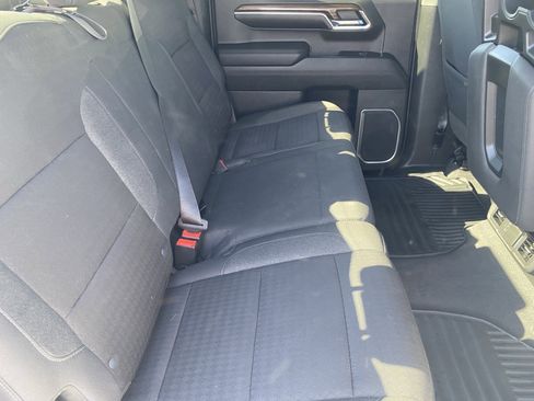 Used 2023 Chevrolet Silverado 1500 LT RWD image 11