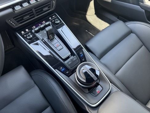 Certified 2026 Porsche 911 Targa 4S AWD/4WD image 28