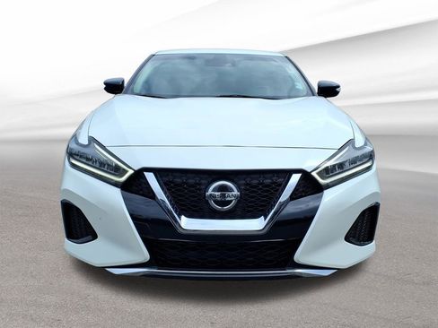 Used 2022 Nissan Maxima SV w/ Floor Mat Group FWD image 9