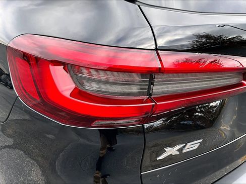 Used 2022 BMW X5 xDrive45e w/ Luxury Seating Package image 28