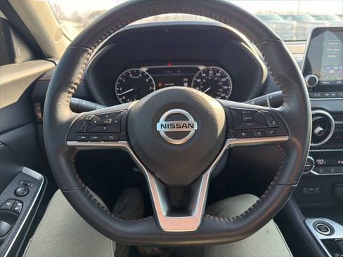 Used 2023 Nissan Sentra SR w/ Midnight Edition Package image 32