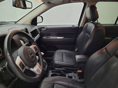 Used 2016 Jeep Compass High Altitude AWD/4WD image 17