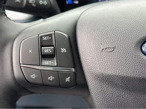 New 2026 Ford Maverick XLT w/ Equipment Group 301A image 17