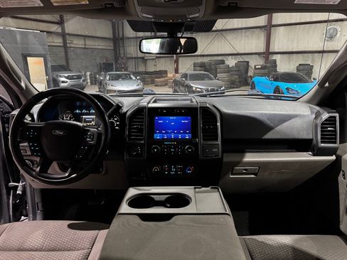 Used 2020 Ford F150 XLT w/ Equipment Group 302A Luxury AWD/4WD image 28