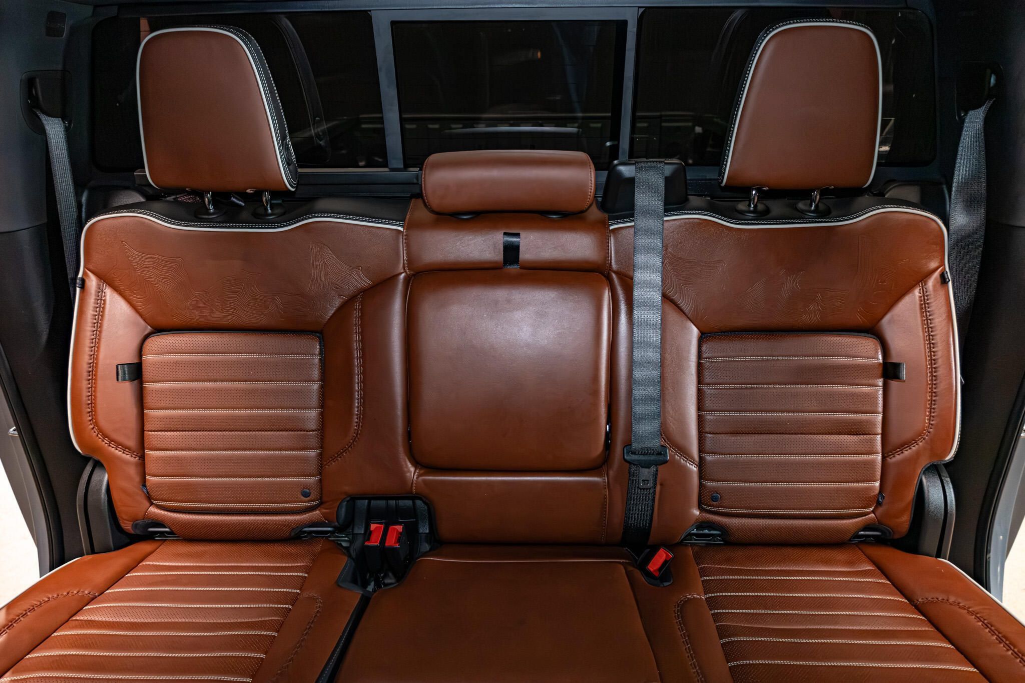 Used 2024 GMC Sierra 2500 Denali Ultimate AWD/4WD image 24