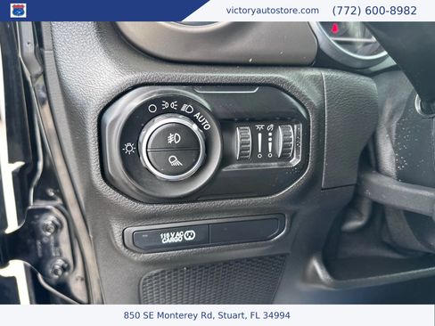 Used 2020 Jeep Gladiator Rubicon w/ Dual Top Group image 47