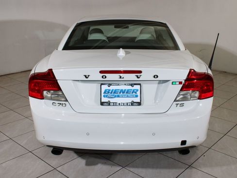 Used 2012 Volvo C70 T5 w/ Climate Pkg image 21
