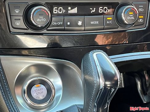 Used 2019 Nissan Maxima 3.5 S w/ Floor Mat Group FWD image 29