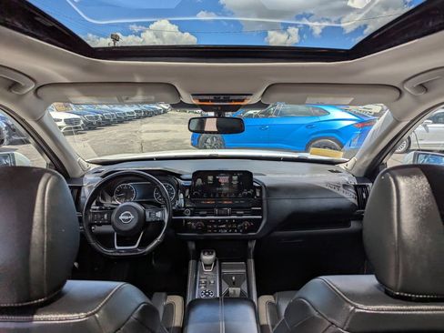 Used 2022 Nissan Pathfinder SL w/ SL Premium Package AWD/4WD image 40