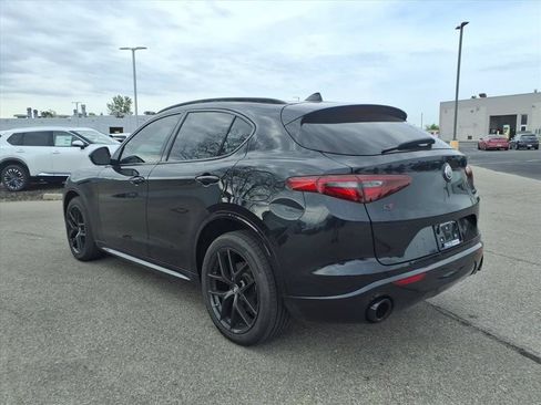 Used 2020 Alfa Romeo Stelvio Ti Sport w/ Quick Order Package 22S Sport AWD/4WD image 6