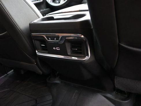 Used 2024 Chevrolet Silverado 3500 High Country w/ High Country Premium Package image 20