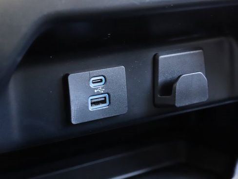 Certified 2023 Ford F150 XLT image 24