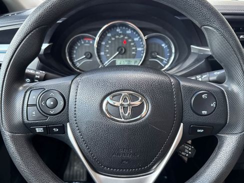 Used 2015 Toyota Corolla LE FWD image 20