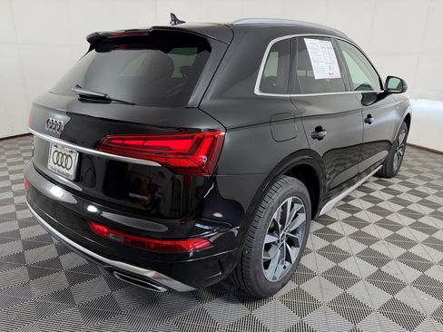 Used 2023 Audi Q5 2.0T Premium Plus w/ Premium Plus Package AWD/4WD image 9