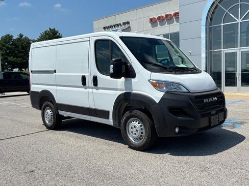 New 2025 RAM ProMaster 1500 w/ Convenience Group image 2