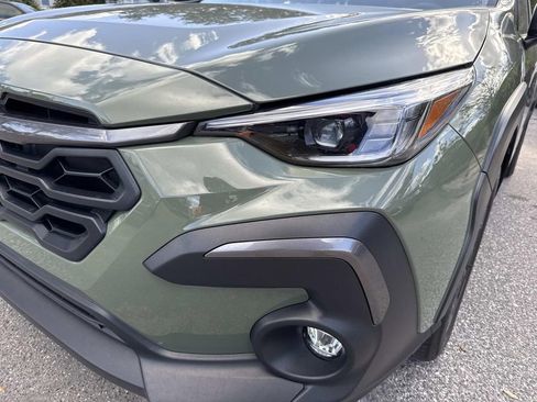 Used 2024 Subaru Crosstrek 2.5i Limited w/ Crosstrek Mirror Package image 9