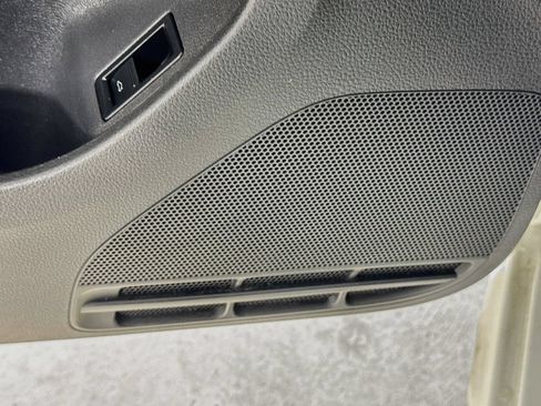 Used 2014 Volkswagen Jetta SE FWD image 21