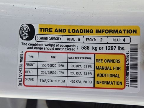 Used 2020 Ford Explorer Limited RWD image 18