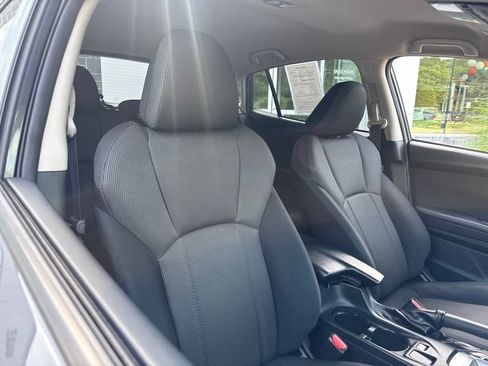 Used 2021 Subaru Crosstrek 2.0i AWD/4WD image 18