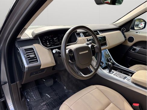 Used 2020 Land Rover Range Rover Sport SE image 6