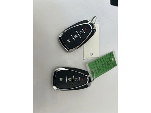 Used 2023 Chevrolet Bolt LT w/ Infotainment Package image 16