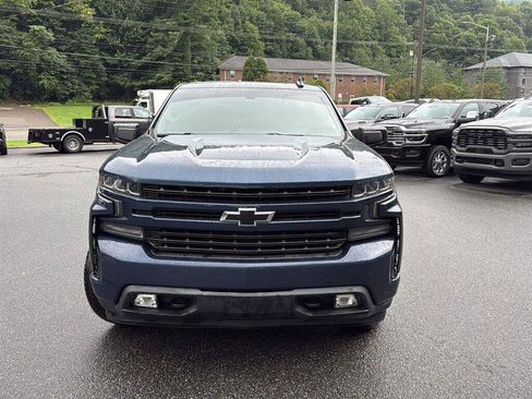 Used 2019 Chevrolet Silverado 1500 RST w/ All-Star Edition AWD/4WD image 2