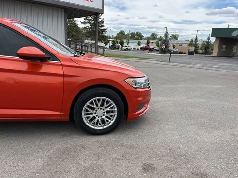Used 2019 Volkswagen Jetta S w/ Driver Assistance Package FWD image 19