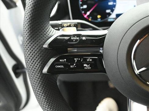 Certified 2026 Mercedes-Benz GLC 300 4MATIC image 13